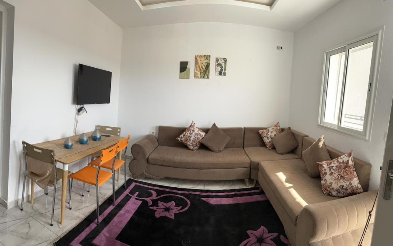 Dyar Amina Apartment ไมดูน ภายนอก รูปภาพ